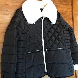 NWT! Blk Quilted Jacket W/Wht Faux Fur Collar